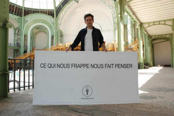 De l&rsquo;esthétique de l&rsquo;art minimal & conceptuel à l&rsquo;éthique d&rsquo;un art socialisé